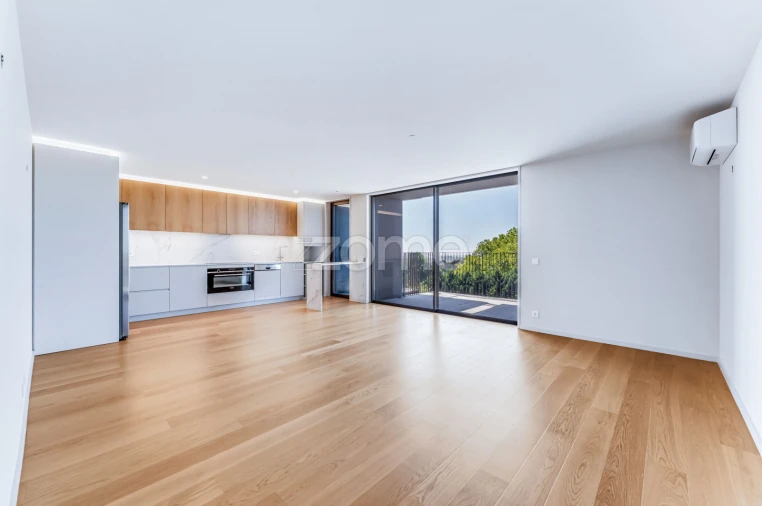 Apartamento T3 para Arrendamento em Santa Marinha e São Pedro da Afurada Foto 5