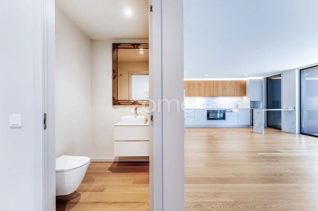 Apartamento T3 para Arrendamento em Santa Marinha e São Pedro da Afurada Foto 4