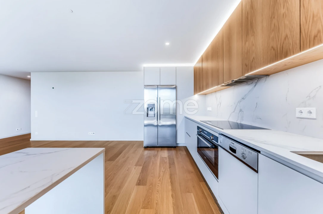 Apartamento T3 para Arrendamento em Santa Marinha e São Pedro da Afurada Foto 8
