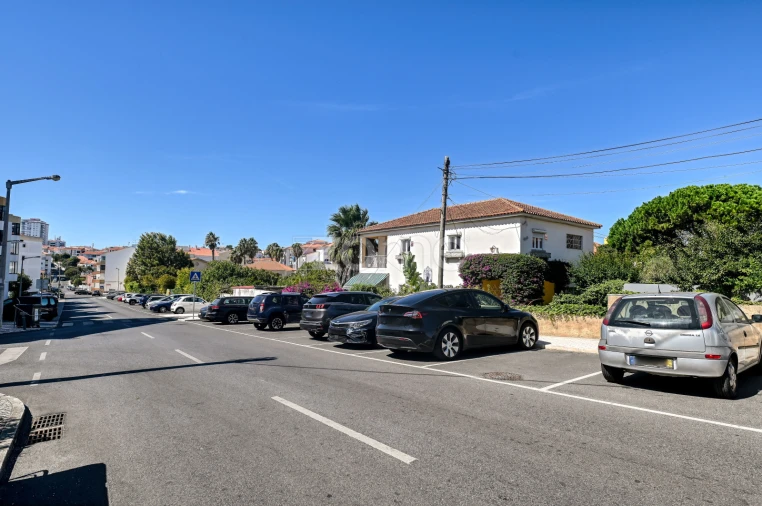 Moradia T8 para Venda em Cascais e Estoril Foto 2