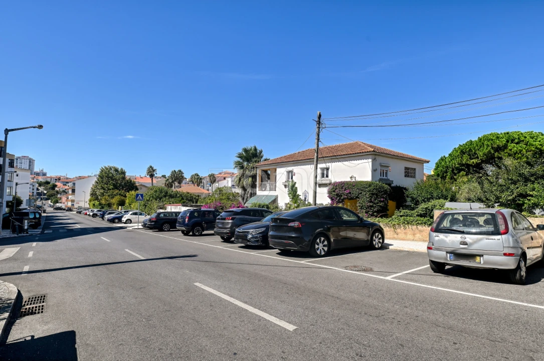 Moradia T8 para Venda em Cascais e Estoril Foto 2