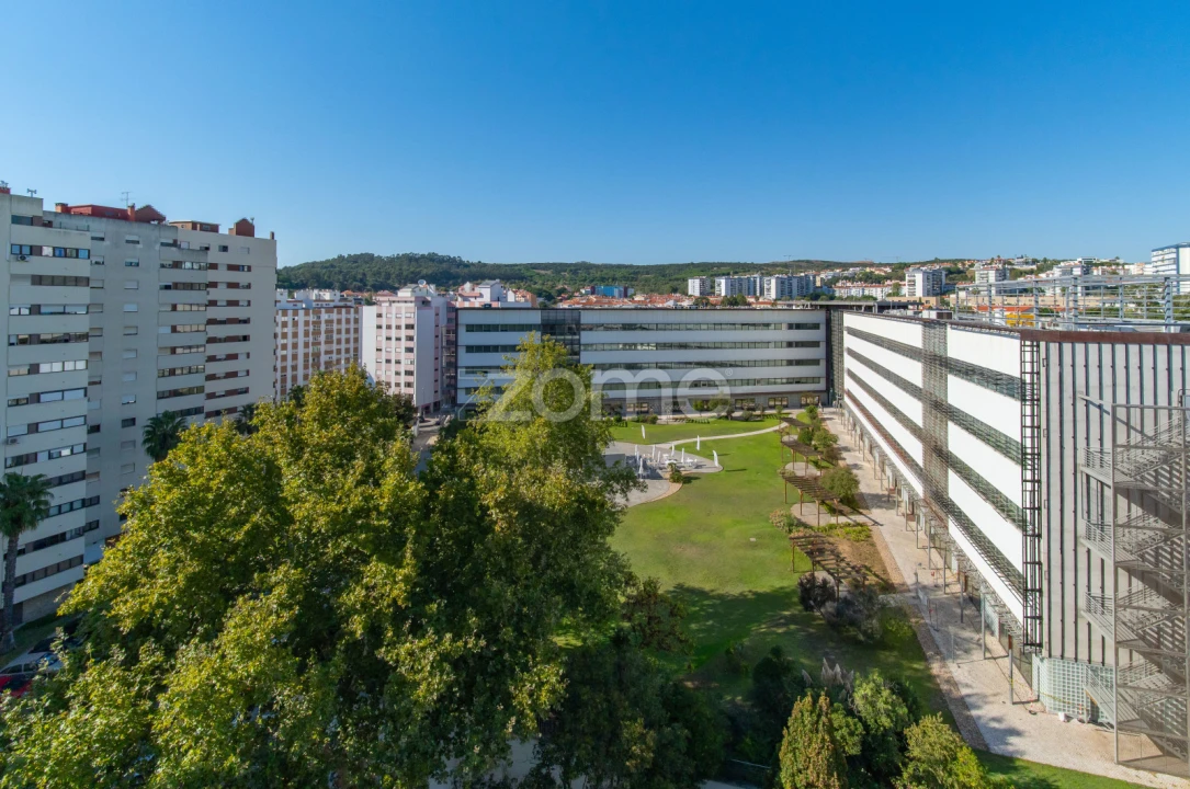 Apartamento T2 para Venda em Carnaxide e Queijas Foto 25