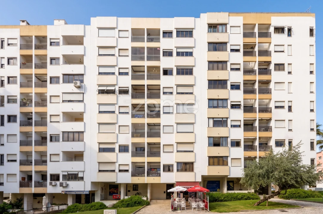 Apartamento T2 para Venda em Carnaxide e Queijas Foto 21
