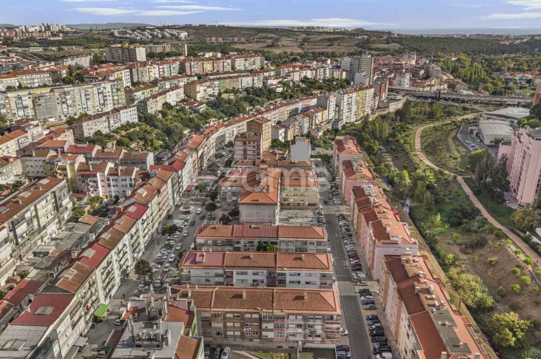 Apartamento T3 para Venda em Queluz e Belas Foto 23