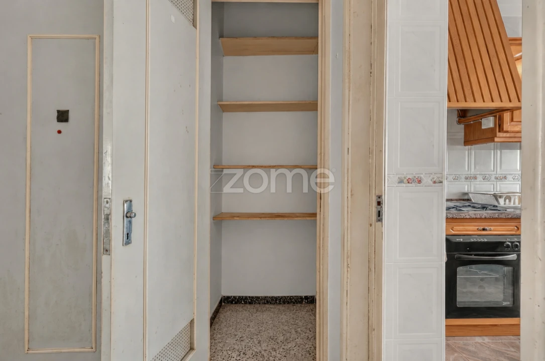 Apartamento T3 para Venda em Queluz e Belas Foto 4