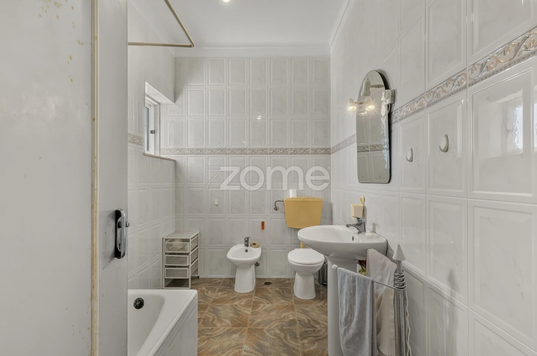 Apartamento T3 para Venda em Queluz e Belas Foto 11