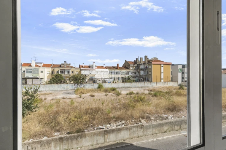 Apartamento T2 para Venda em Falagueira-Venda Nova Foto 10