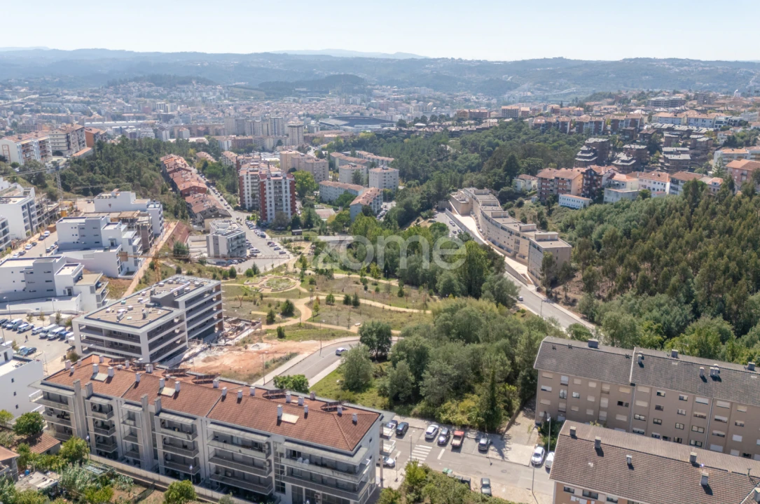 Apartamento T2 para Venda em Santo Antonio dos Olivais Foto 32