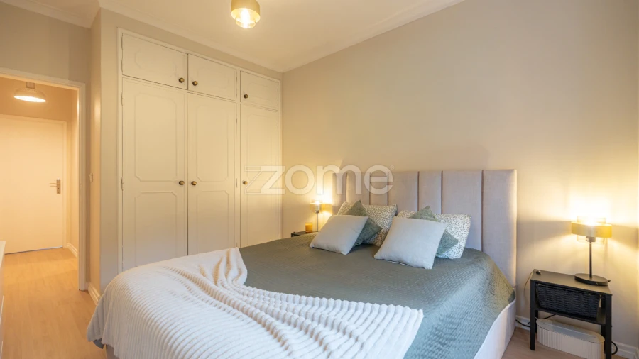 Apartamento T2 para Venda em Santo Antonio dos Olivais