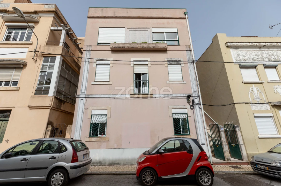 Prédio para Venda em Sé Nova, Santa Cruz, Almedina e São Bartolomeu Foto 1