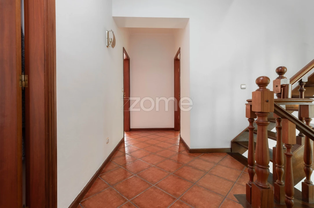 Prédio para Venda em Sé Nova, Santa Cruz, Almedina e São Bartolomeu Foto 19
