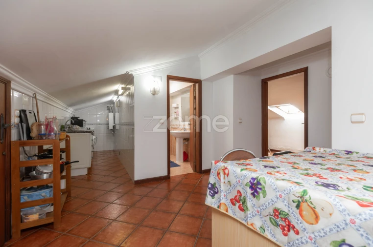 Prédio para Venda em Sé Nova, Santa Cruz, Almedina e São Bartolomeu Foto 26