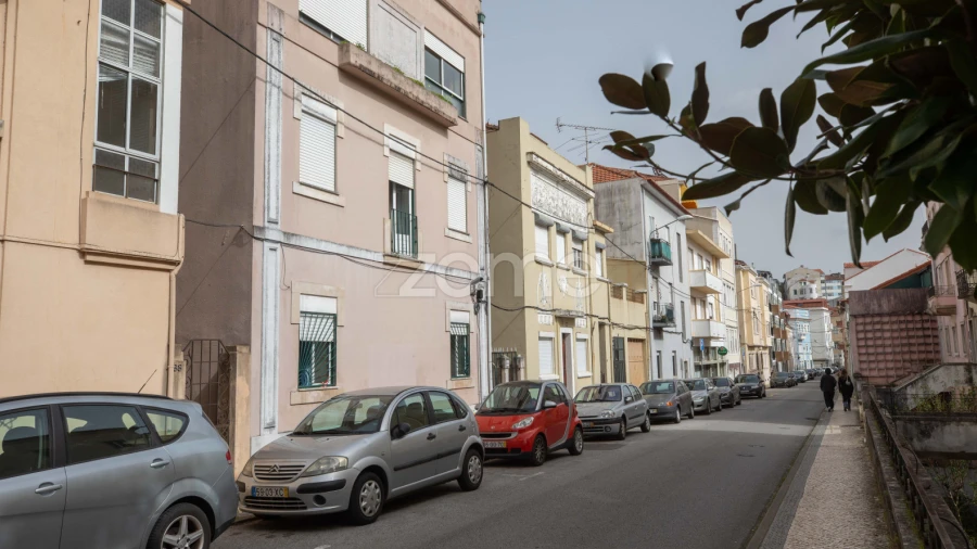 Prédio para Venda em Sé Nova, Santa Cruz, Almedina e São Bartolomeu