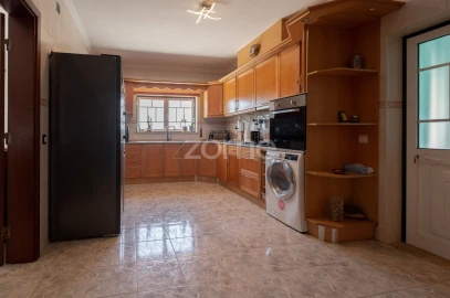 Moradia T3 para Venda em Alcanena e Vila Moreira
