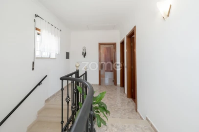 Moradia T3 para Venda em Alcanena e Vila Moreira