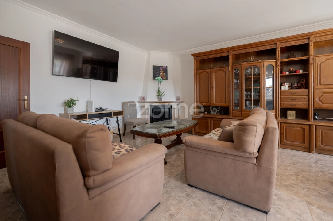 Moradia T3 para Venda em Alcanena e Vila Moreira Foto 10