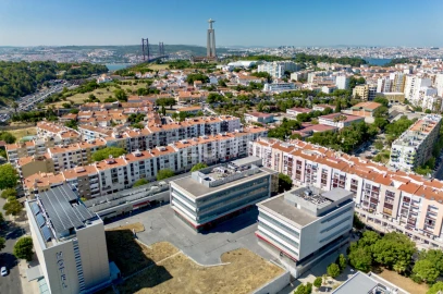 Escritório para Venda em Almada, Cova da Piedade, Pragal e Cacilhas