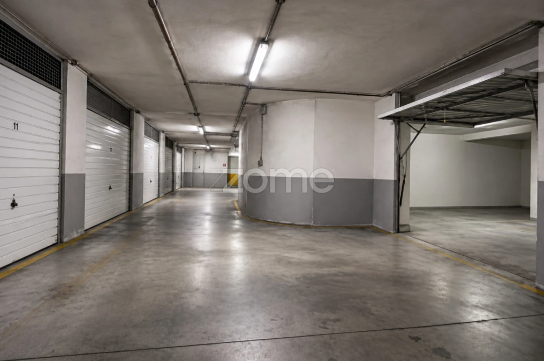 Garagem para Arrendamento em Braga (Maximinos, Sé e Cividade) Foto 5