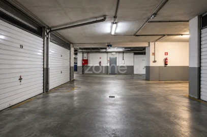 Garagem para Arrendamento em Braga (Maximinos, Sé e Cividade)