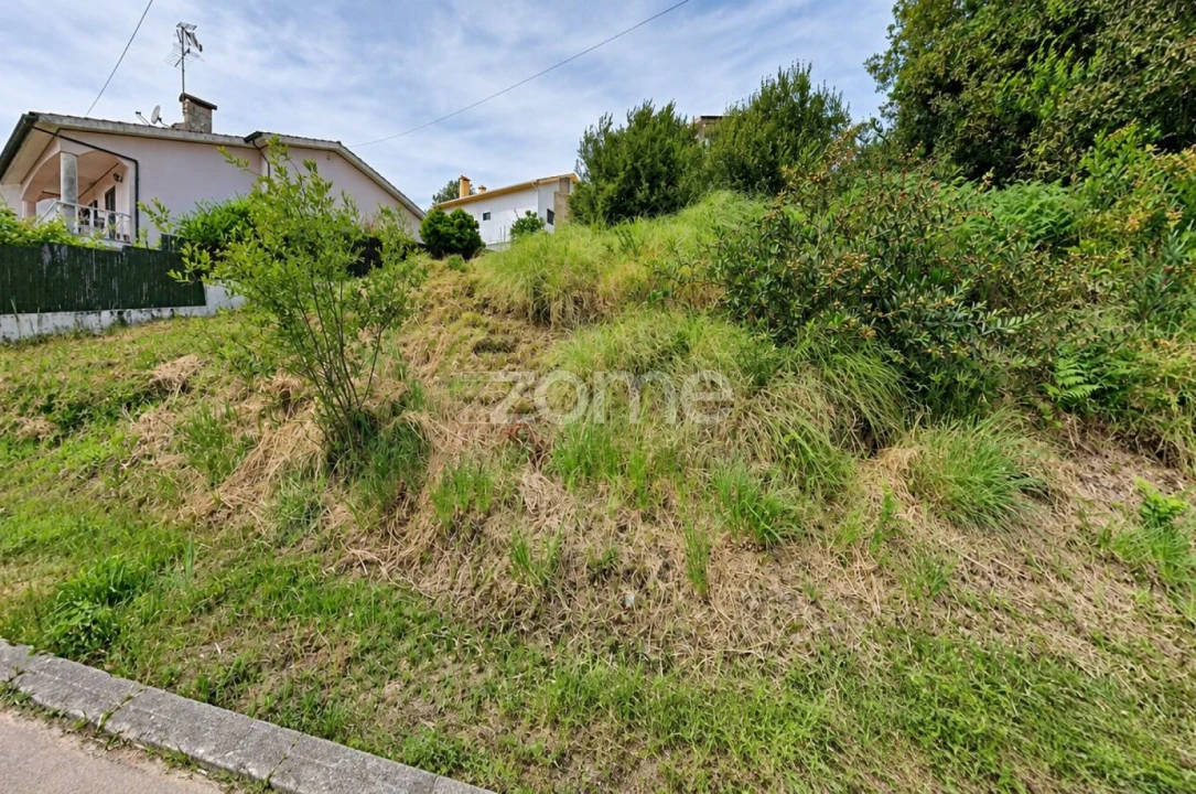 Terreno para Venda em Oliveirinha Foto 2