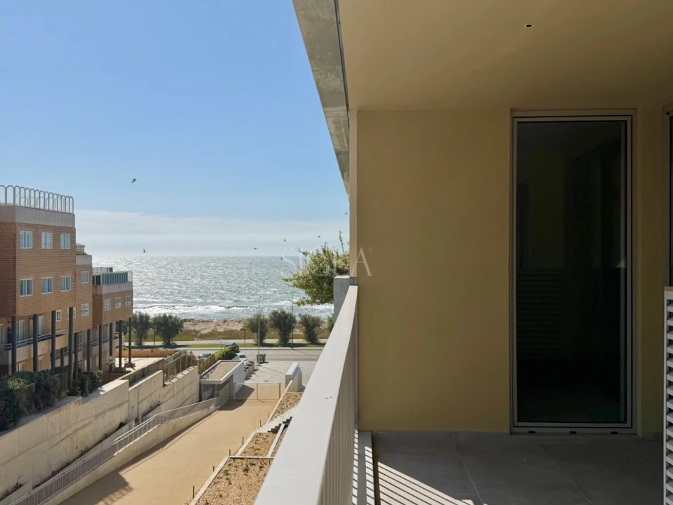 Apartamento T2 para Venda em Canidelo Foto 1