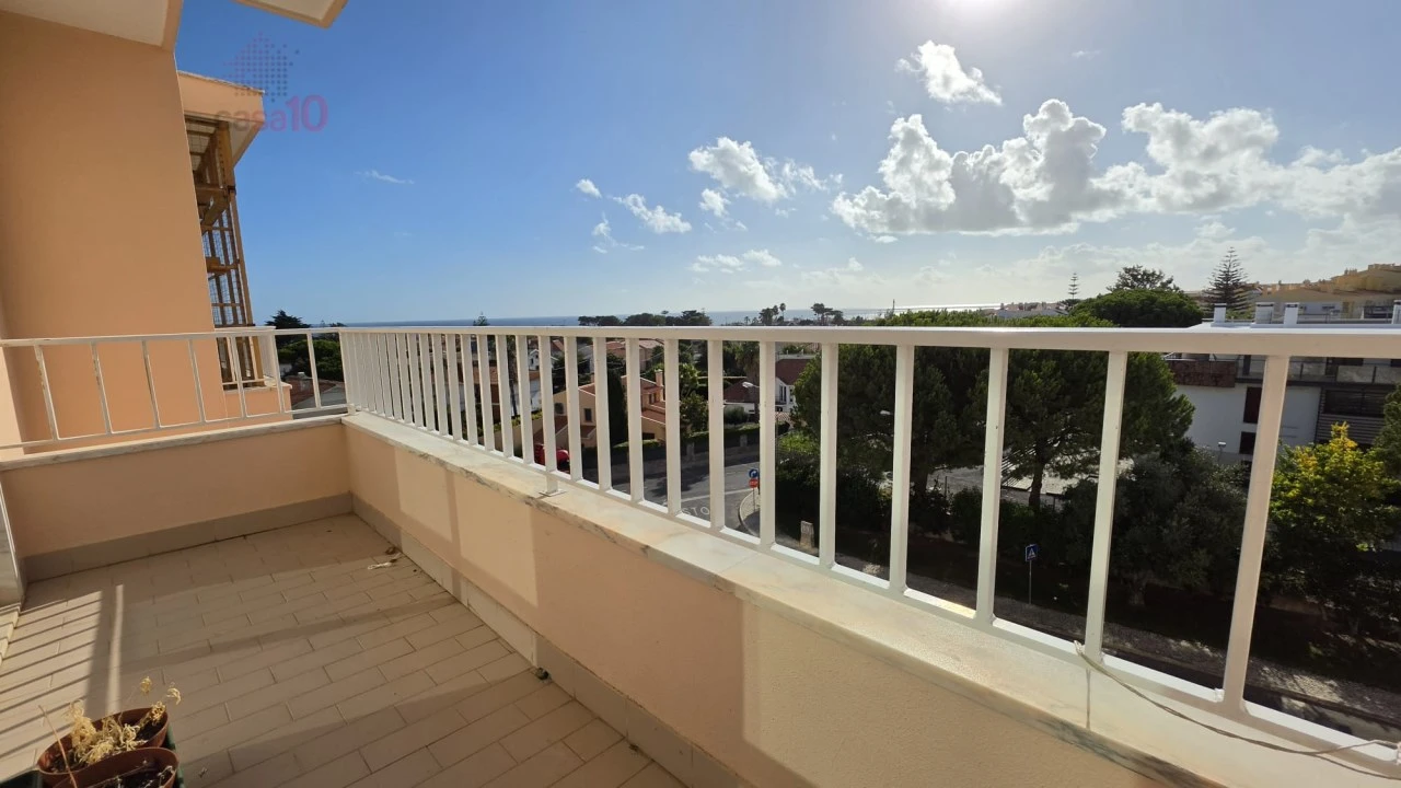 Apartamento T3 para Venda em Carcavelos e Parede Foto 7