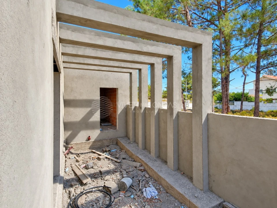 Moradia T3 para Venda em Fernao Ferro Foto 4