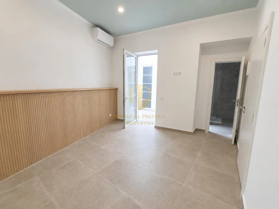 Moradia T5 para Venda em Olhão Foto 31