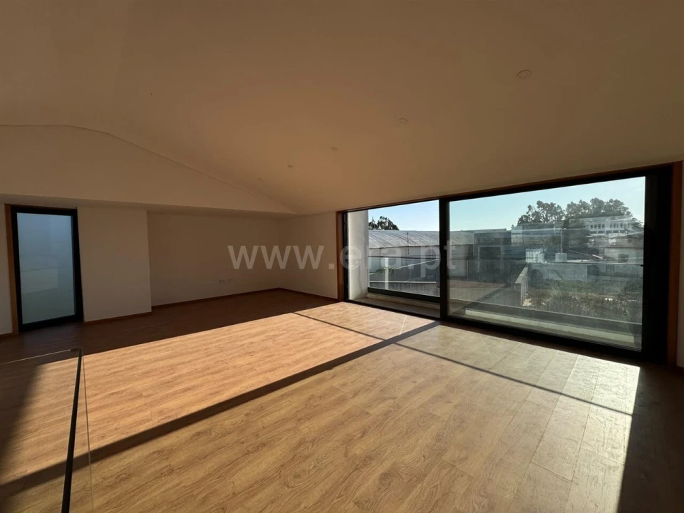Moradia T3 para Venda em Rio Meão Foto 3