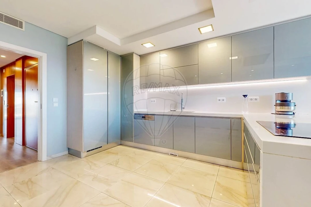 Apartamento T4 para Venda em Oeiras e São Julião da Barra, Paço de Arcos e Caxias Foto 14