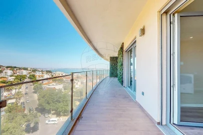 Apartamento T4 para Venda em Oeiras e São Julião da Barra, Paço de Arcos e Caxias