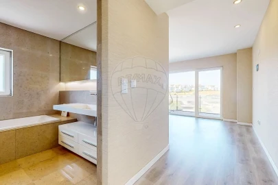 Apartamento T4 para Venda em Oeiras e São Julião da Barra, Paço de Arcos e Caxias