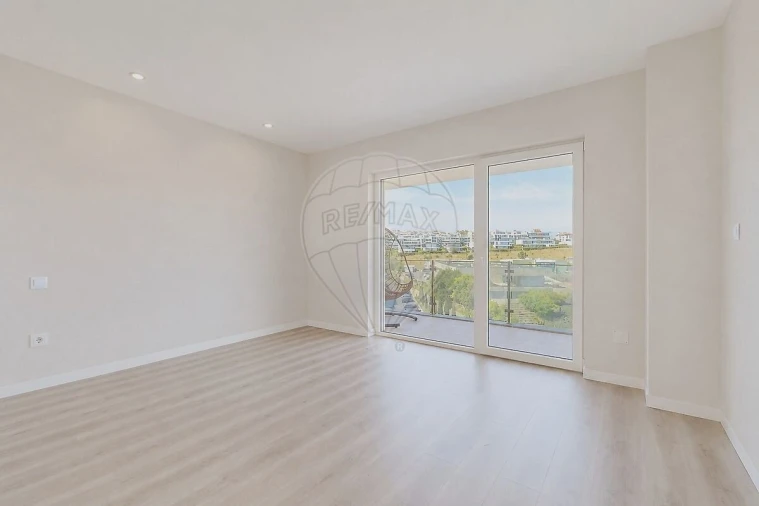 Apartamento T4 para Venda em Oeiras e São Julião da Barra, Paço de Arcos e Caxias Foto 32