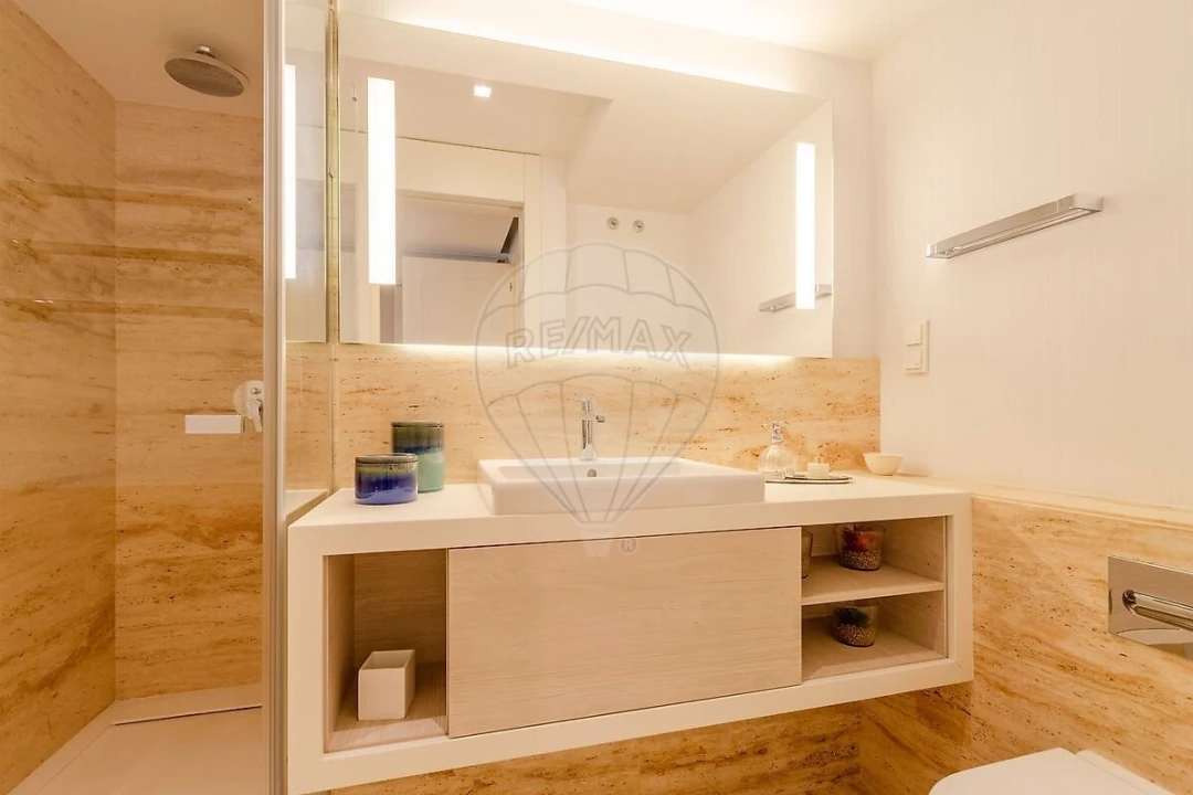 Apartamento T3 para Venda em Santo António Foto 11