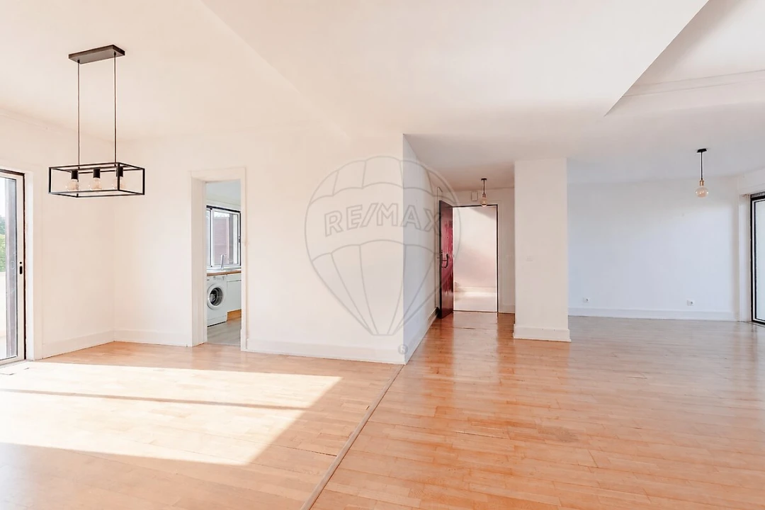 Apartamento T3 para Venda em Cascais e Estoril Foto 5