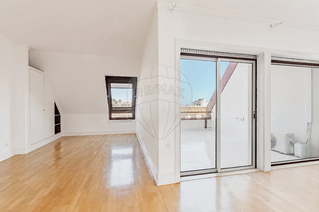 Apartamento T3 para Venda em Cascais e Estoril Foto 16