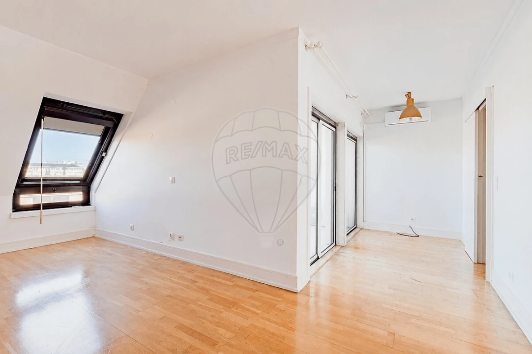 Apartamento T3 para Venda em Cascais e Estoril Foto 17