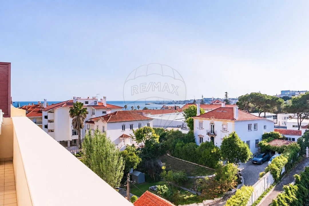 Apartamento T3 para Venda em Cascais e Estoril Foto 1