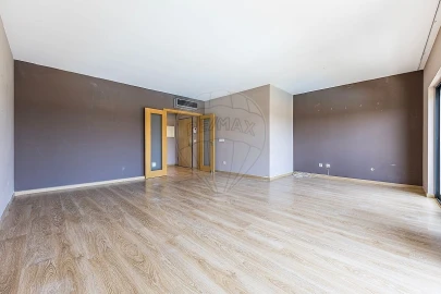 Apartamento T3 para Venda em São Francisco