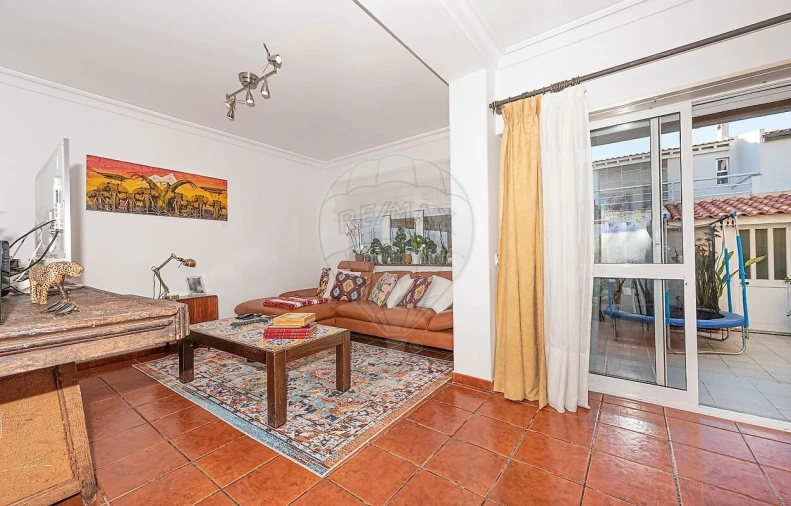 Moradia T3 para Venda em Carcavelos e Parede Foto 4