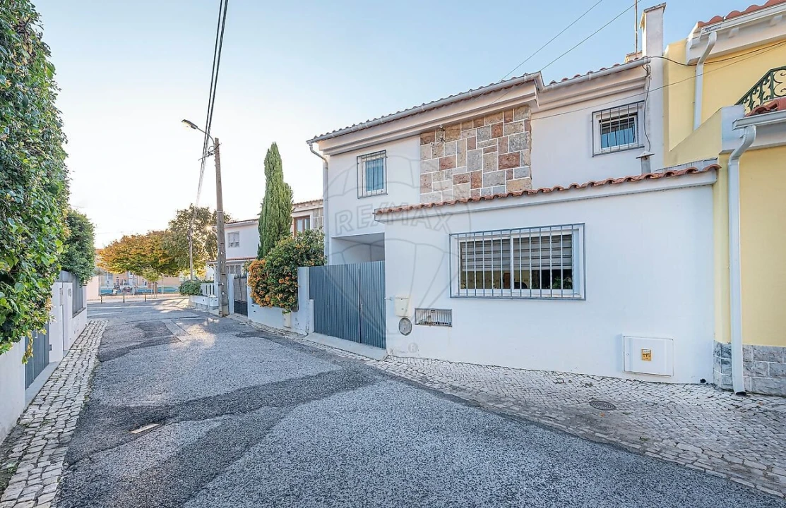 Moradia T3 para Venda em Carcavelos e Parede Foto 5