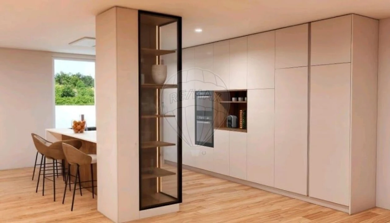 Apartamento T3 para Venda em Carcavelos e Parede Foto 4