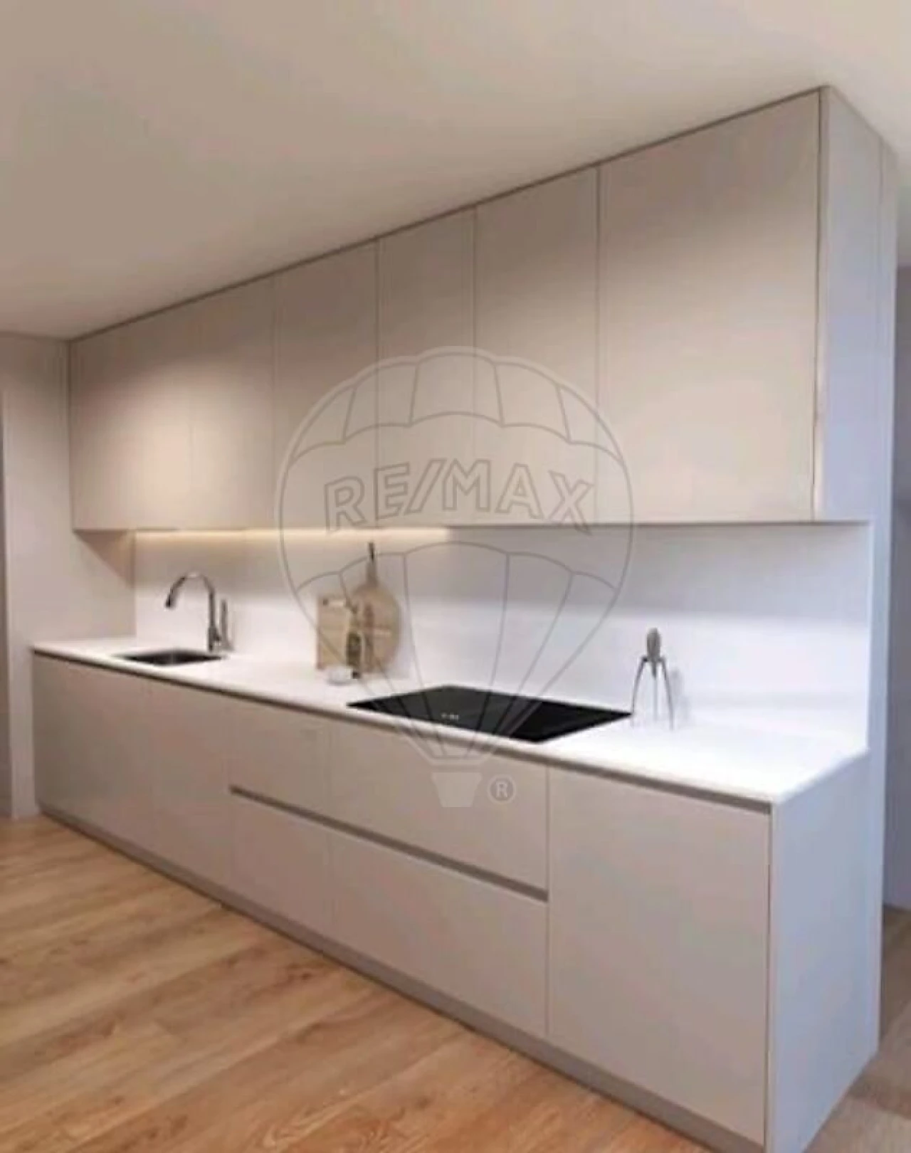 Apartamento T3 para Venda em Carcavelos e Parede Foto 2