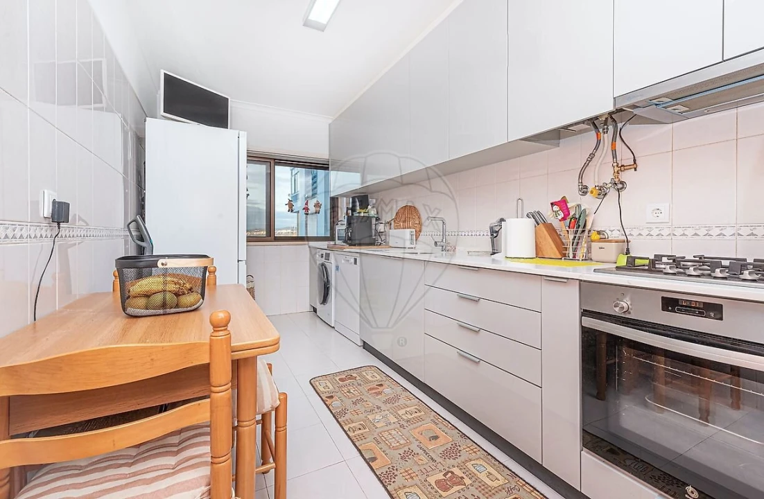 Apartamento T2 para Venda em Cacém e São Marcos Foto 7