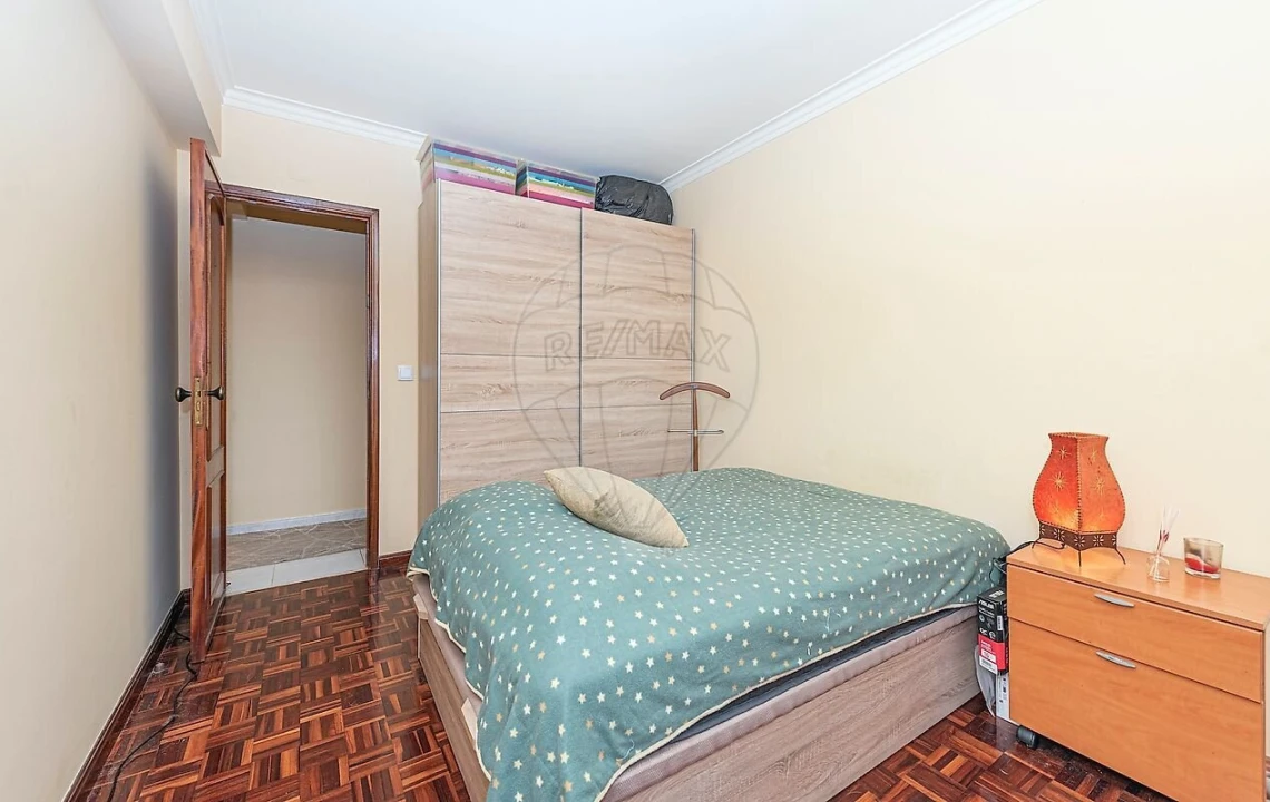 Apartamento T2 para Venda em Cacém e São Marcos Foto 14