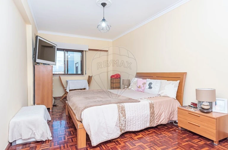 Apartamento T2 para Venda em Cacém e São Marcos Foto 11