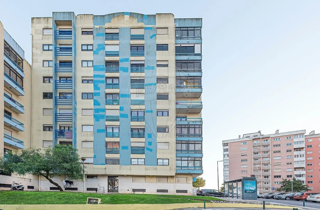Apartamento T2 para Venda em Cacém e São Marcos Foto 16