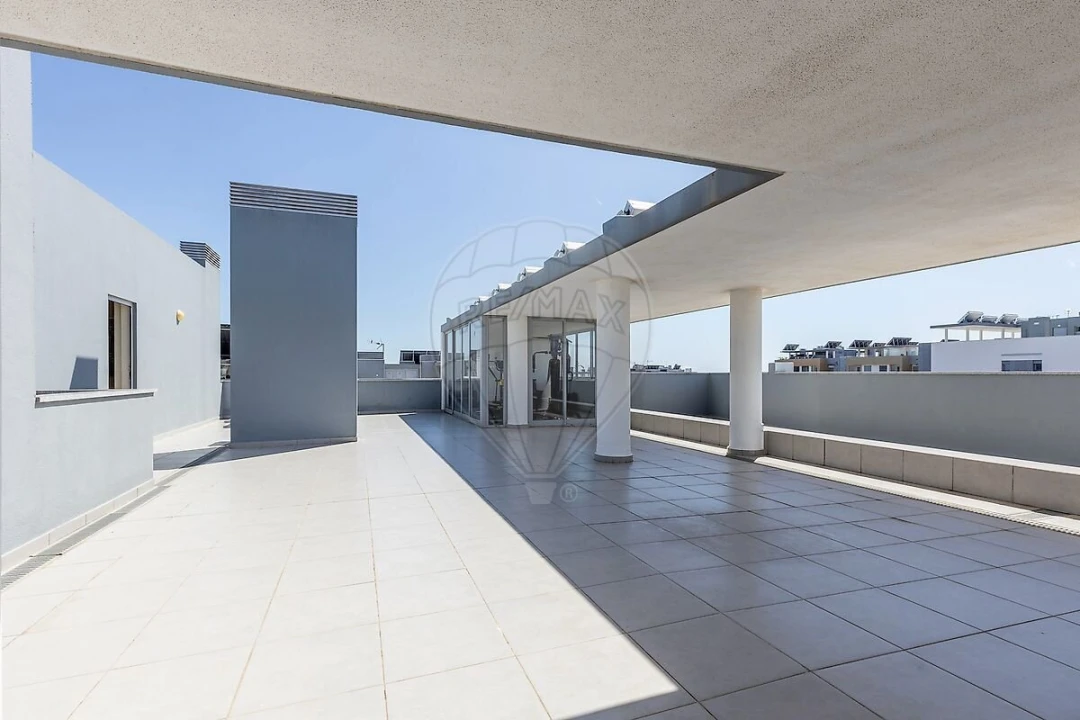 Apartamento T4 para Venda em Carcavelos e Parede Foto 30