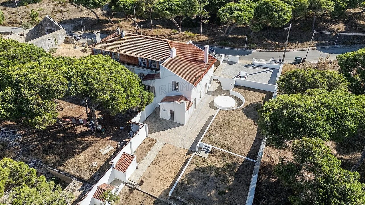 Moradia T2 para Venda em Colares Foto 48