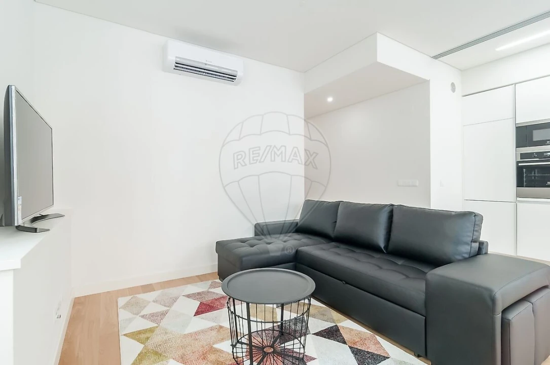 Apartamento T2 para Venda em Santo António Foto 5